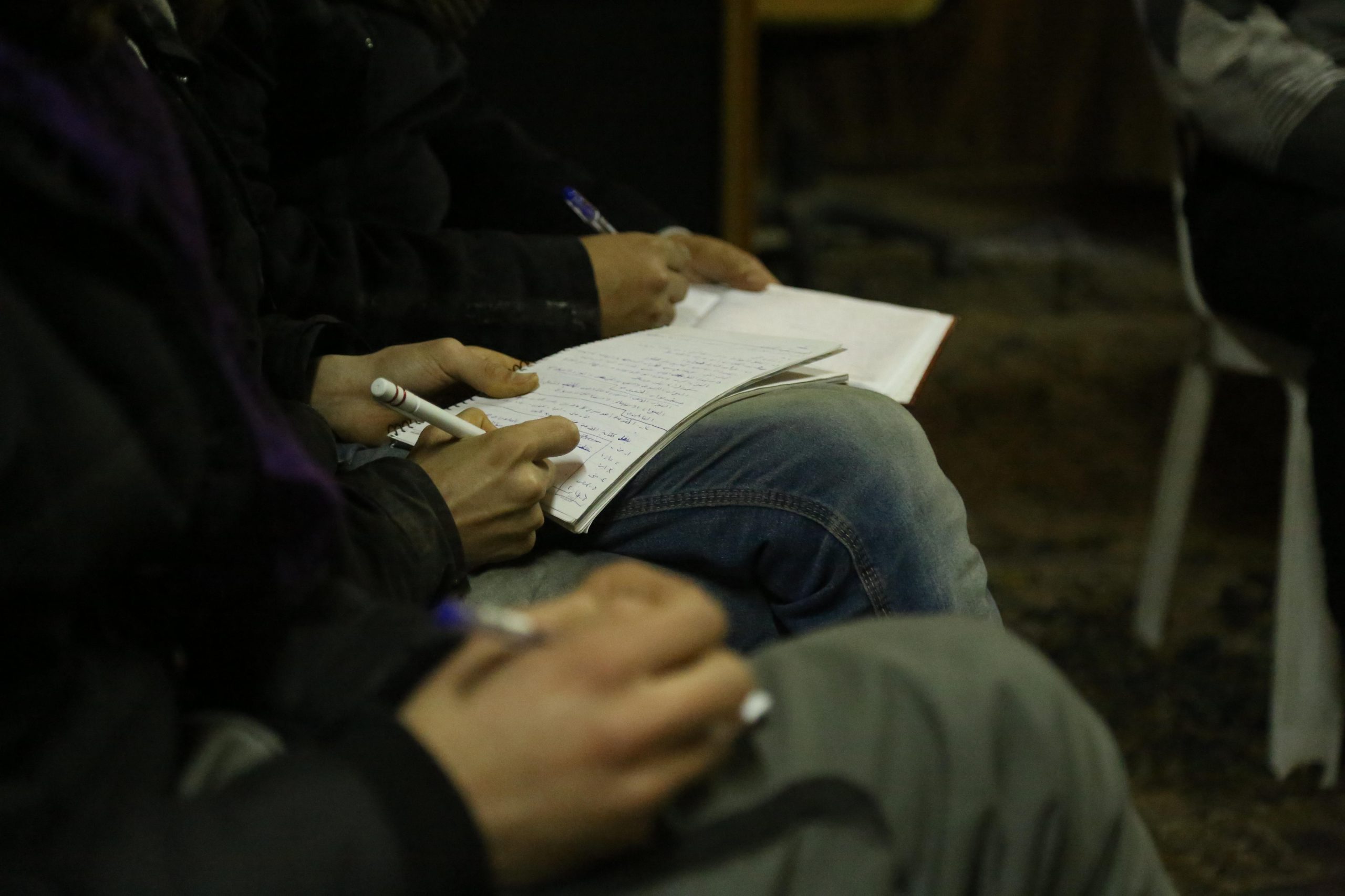 ورشة عمل تحريرية في غرفة الأخبار